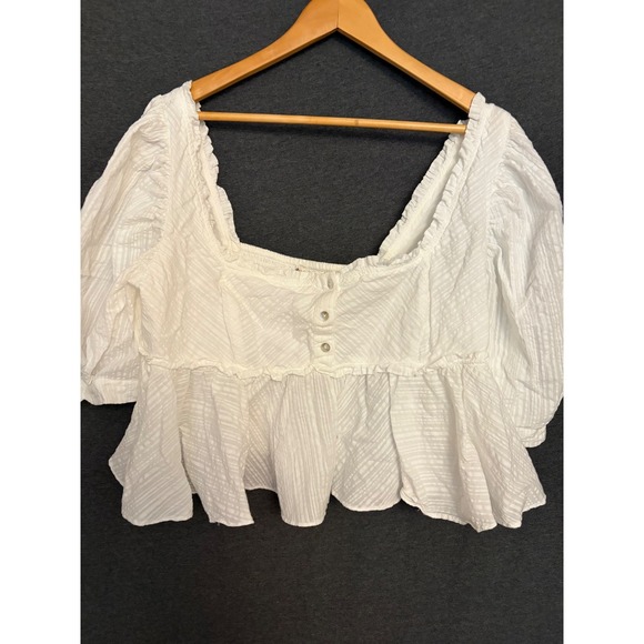 Free People Tops - Free People White Peasant Puff Sleeve Smocked Hem Blouse